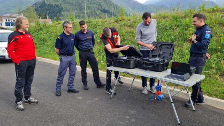 Predaja drona OŠCZ Tolmin, 9.4.24 (arhiv občine) (3)-1800